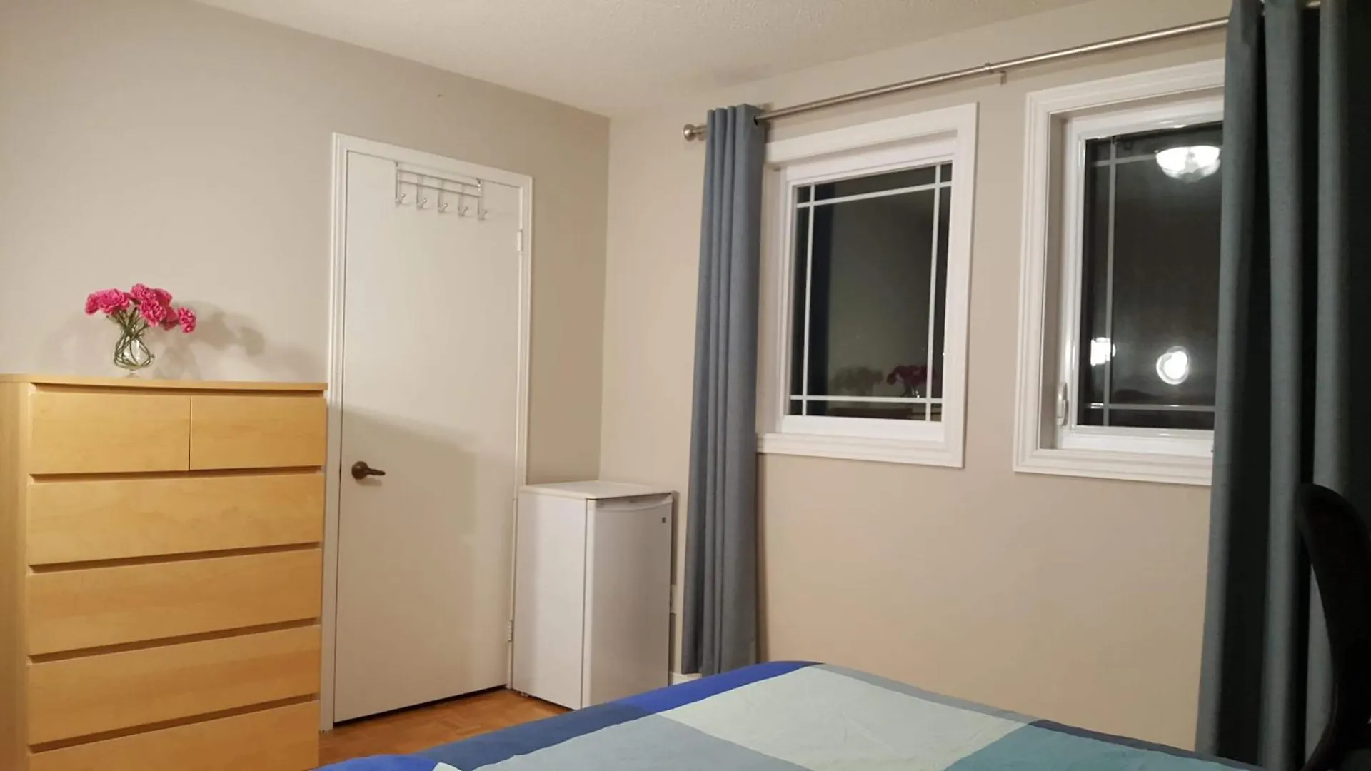 Guest house Comfort Stays Near Toronto Airport Mississauga Canada