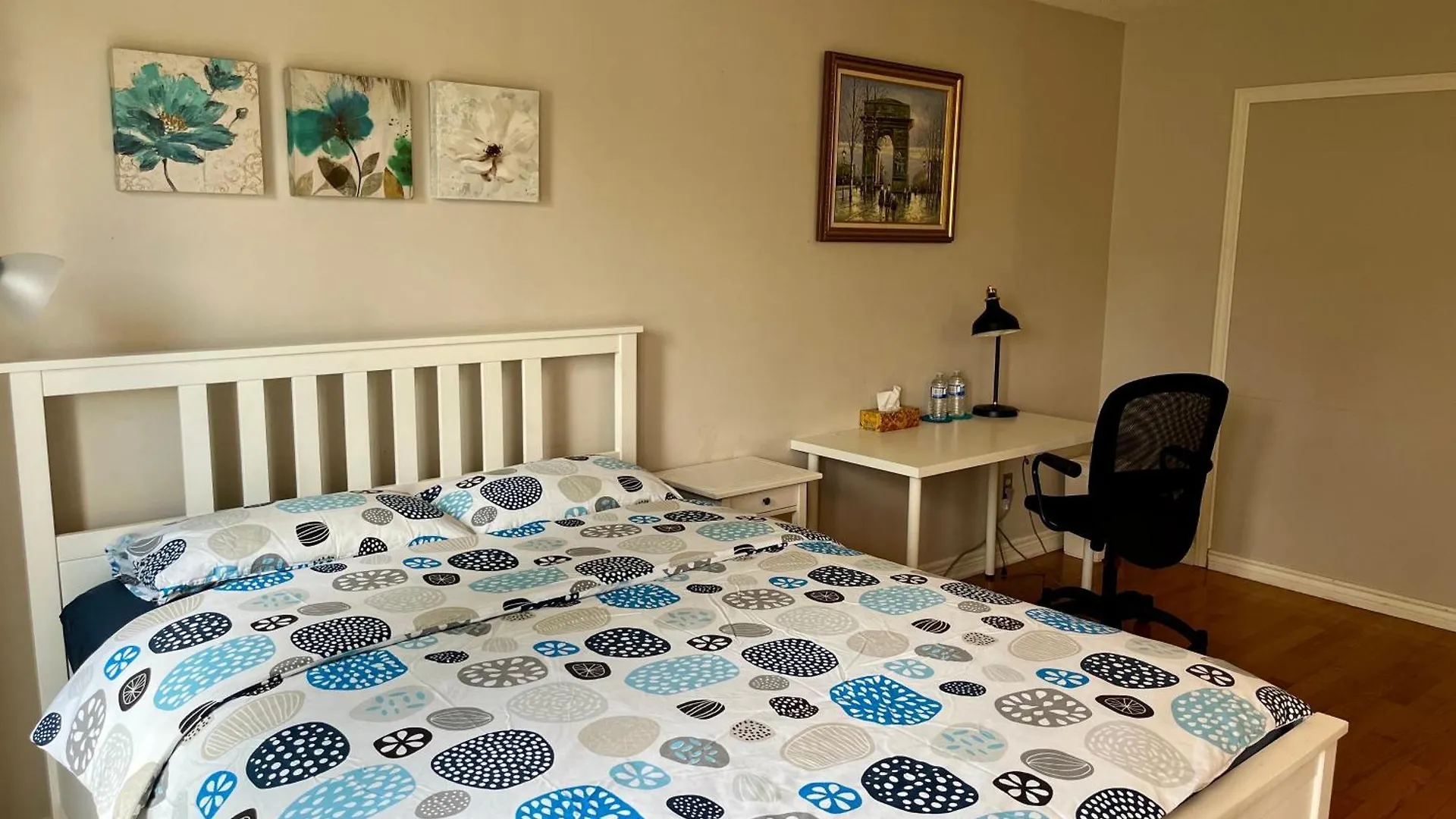 Comfort Stays Near Toronto Airport Mississauga Guest house